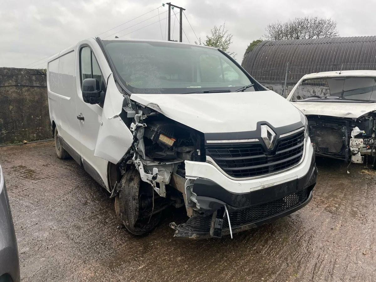 Renault Trafic - Image 2