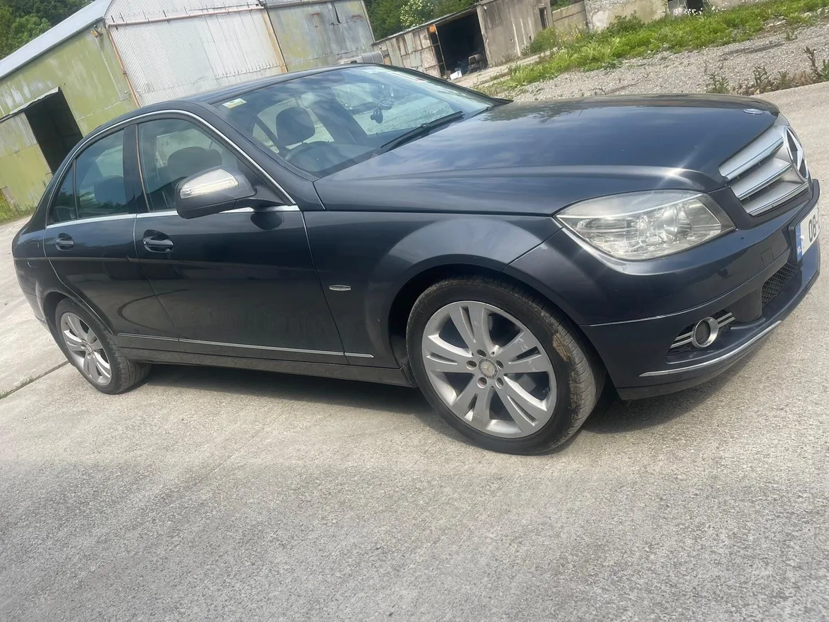Mercedes-Benz C-Class 2008 - Image 3