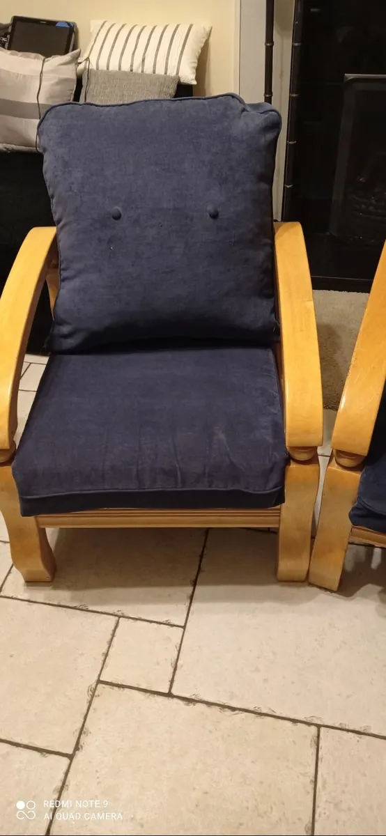 Single navy  and pine armchair REDUCED - Image 3