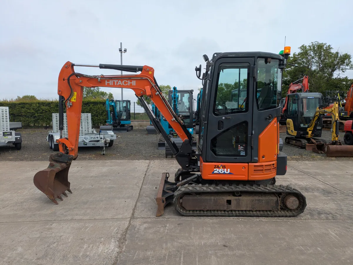2019 HITACHI ZX26U-6 - Image 2