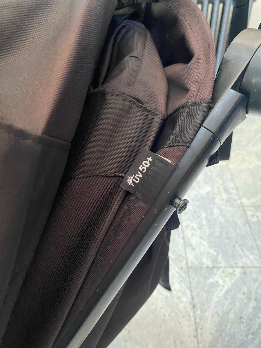Baby jogger GT with raincover - Image 2