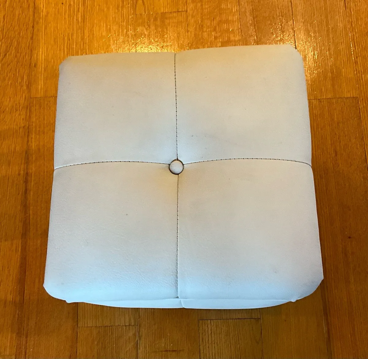 Pouffe - Image 2