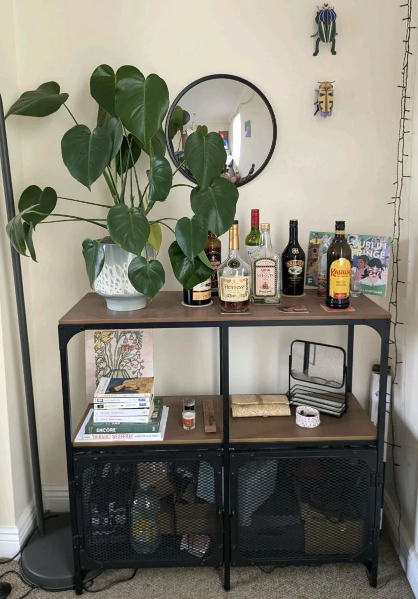 Wodden shelf - Image 1