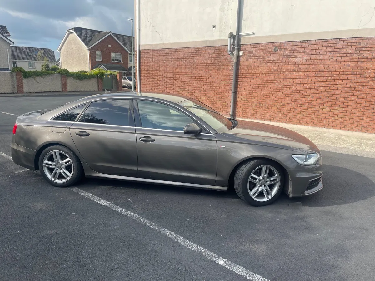 Audi A6 2014 - Image 4