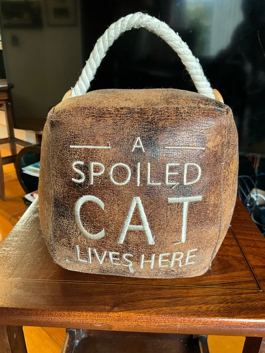 Cat Door Stop - Image 3