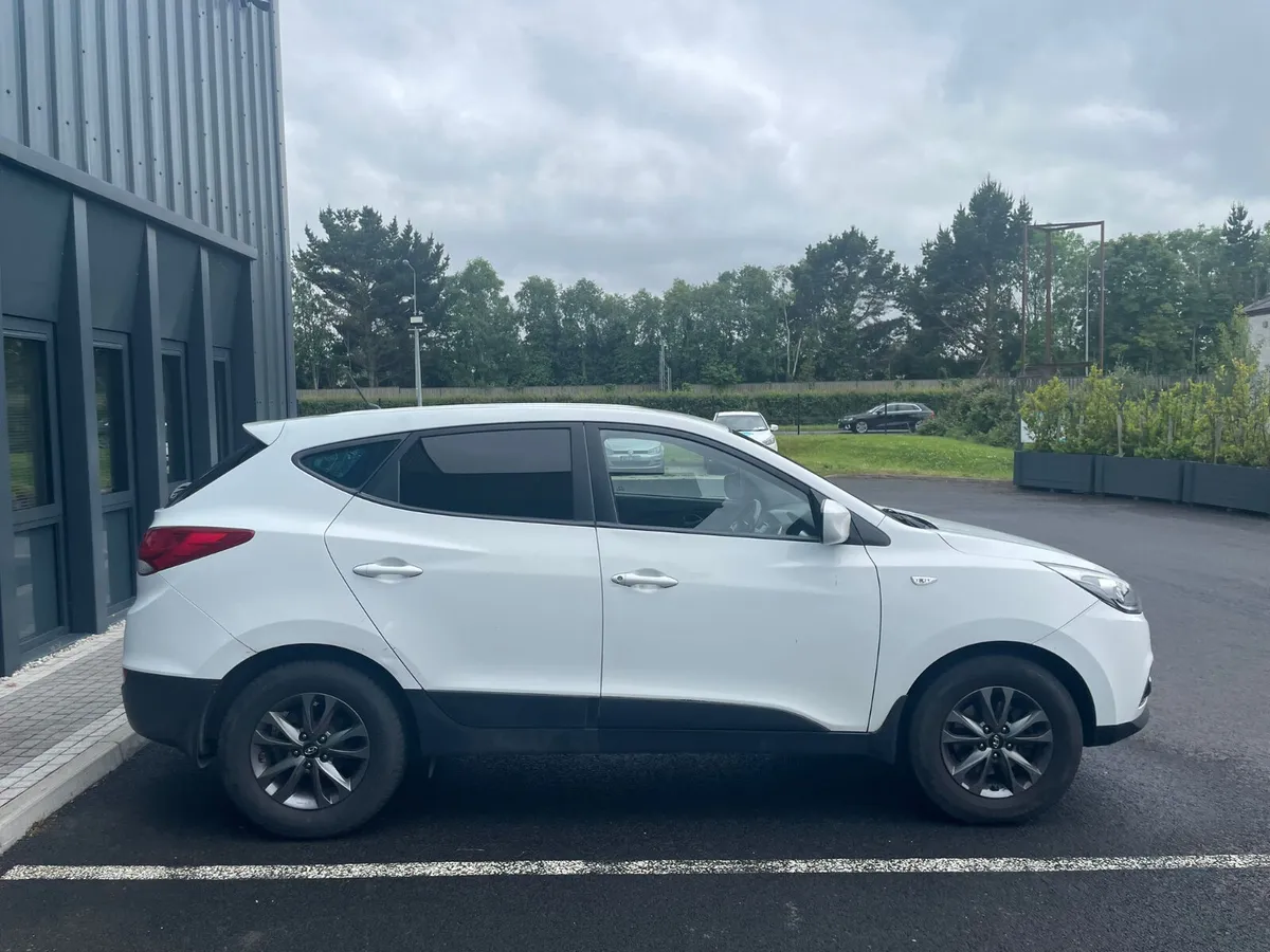 Hyundai ix35 2015 - Image 2