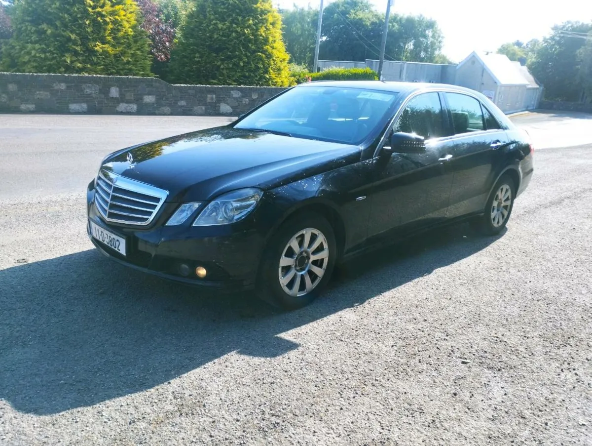 Mercedes e class - Image 1