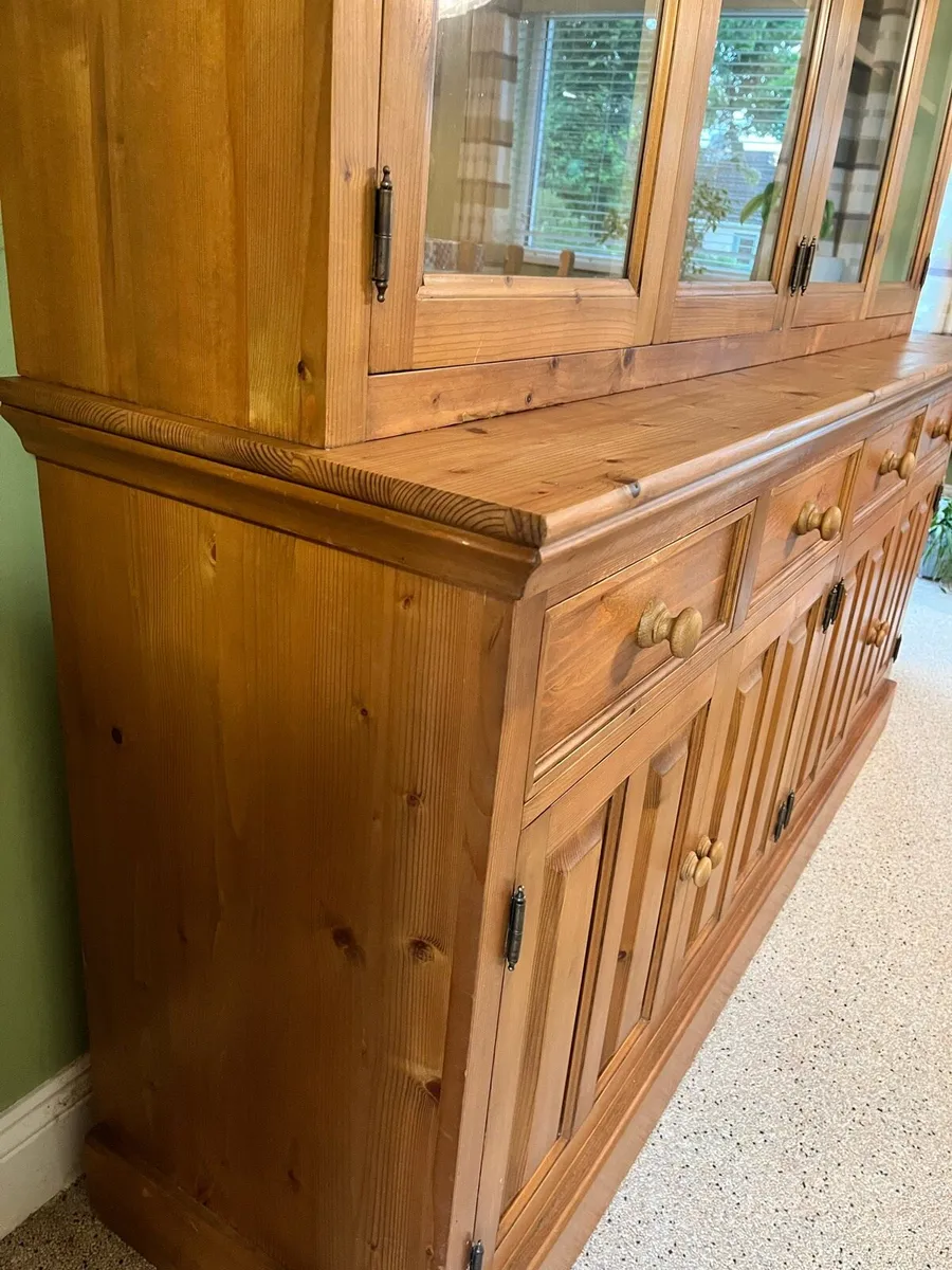 Kitchen dresser - Image 3
