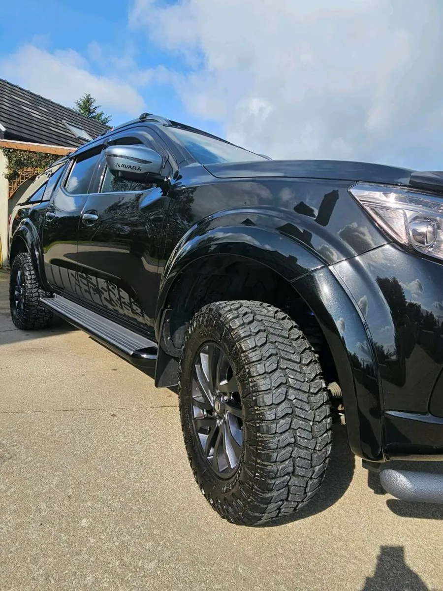 Nissan navara np300 nismo  220bhp biturbo 6speed - Image 4
