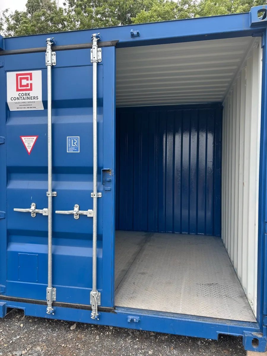 10ft shipping containers - Image 1