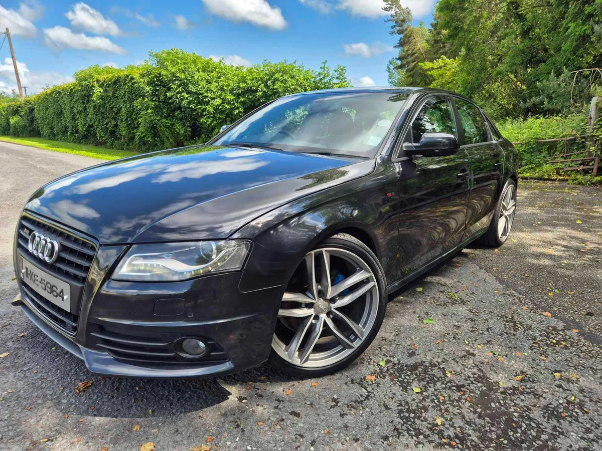 2011 AUDI A4 2.0 TDI S LINE BLACK EDITION - Image 2