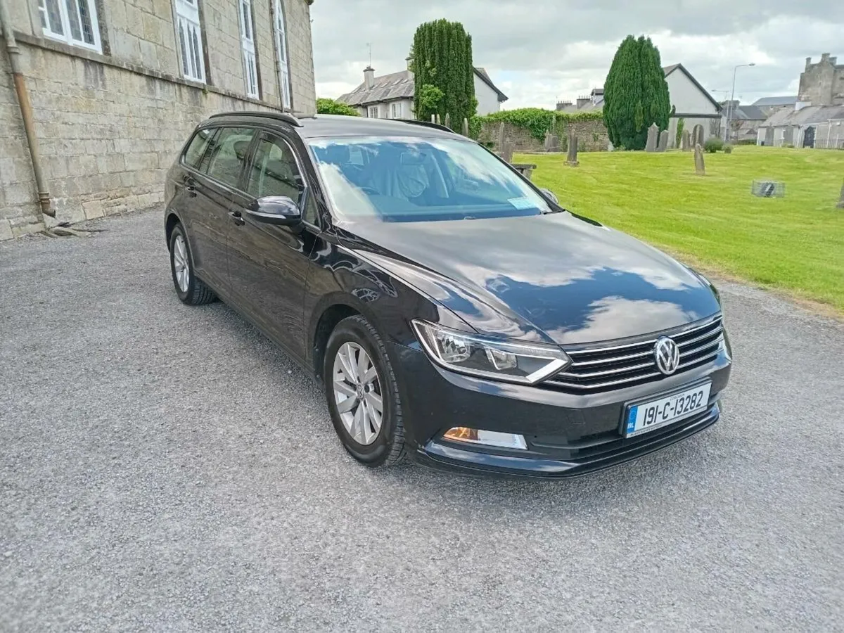 Vollswagen passat 2.0 tdi - Image 1