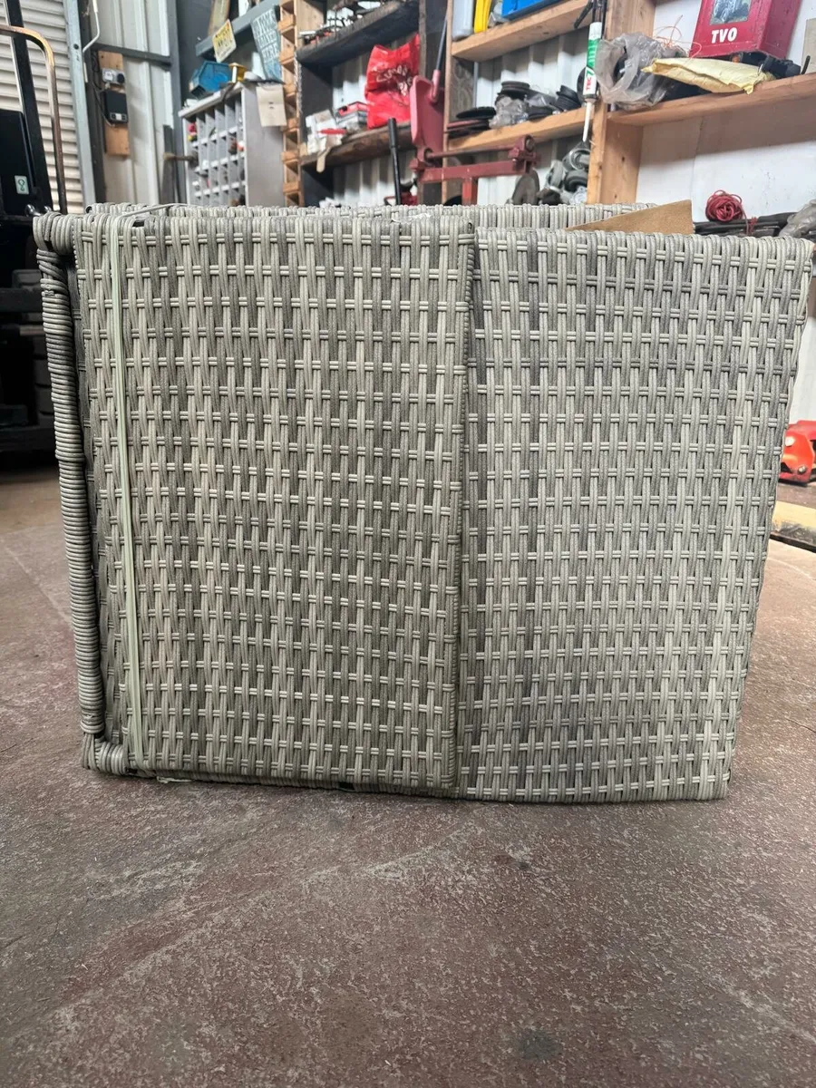 Garden 2 seater Rattan seat - Image 3