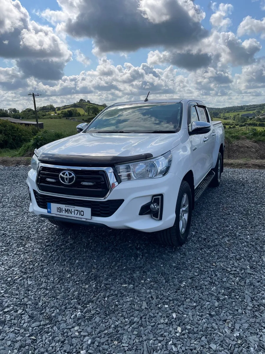 2019 Toyota Hilux 2.4 D4D - Image 1