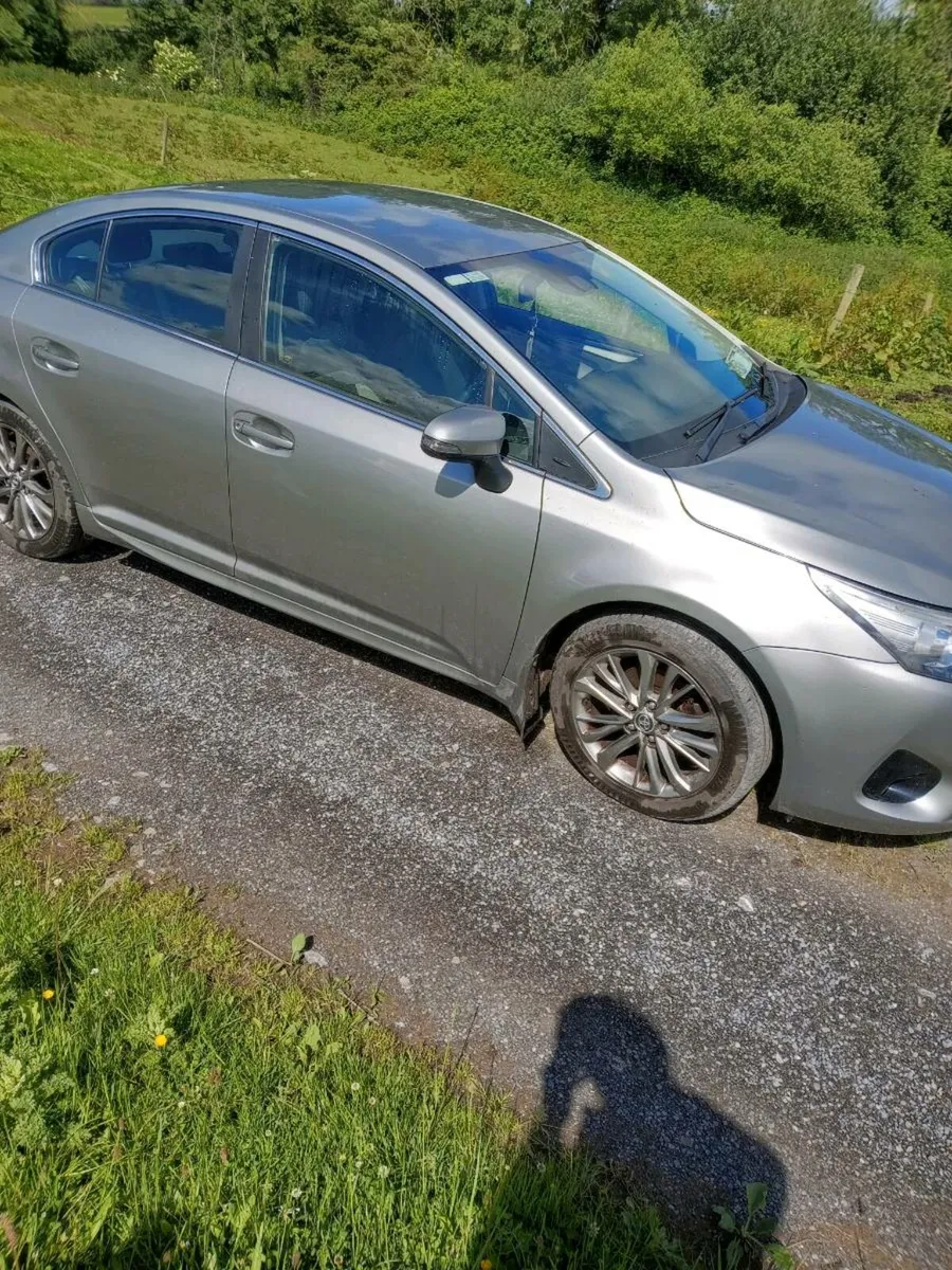 Toyota avensis - Image 2