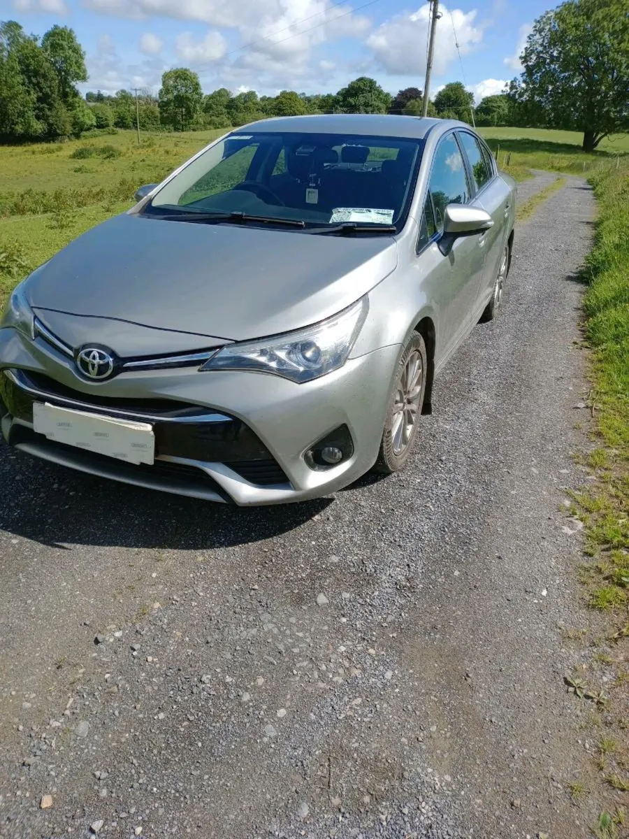 Toyota avensis - Image 4