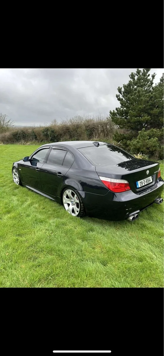 BMW 520D - Image 2