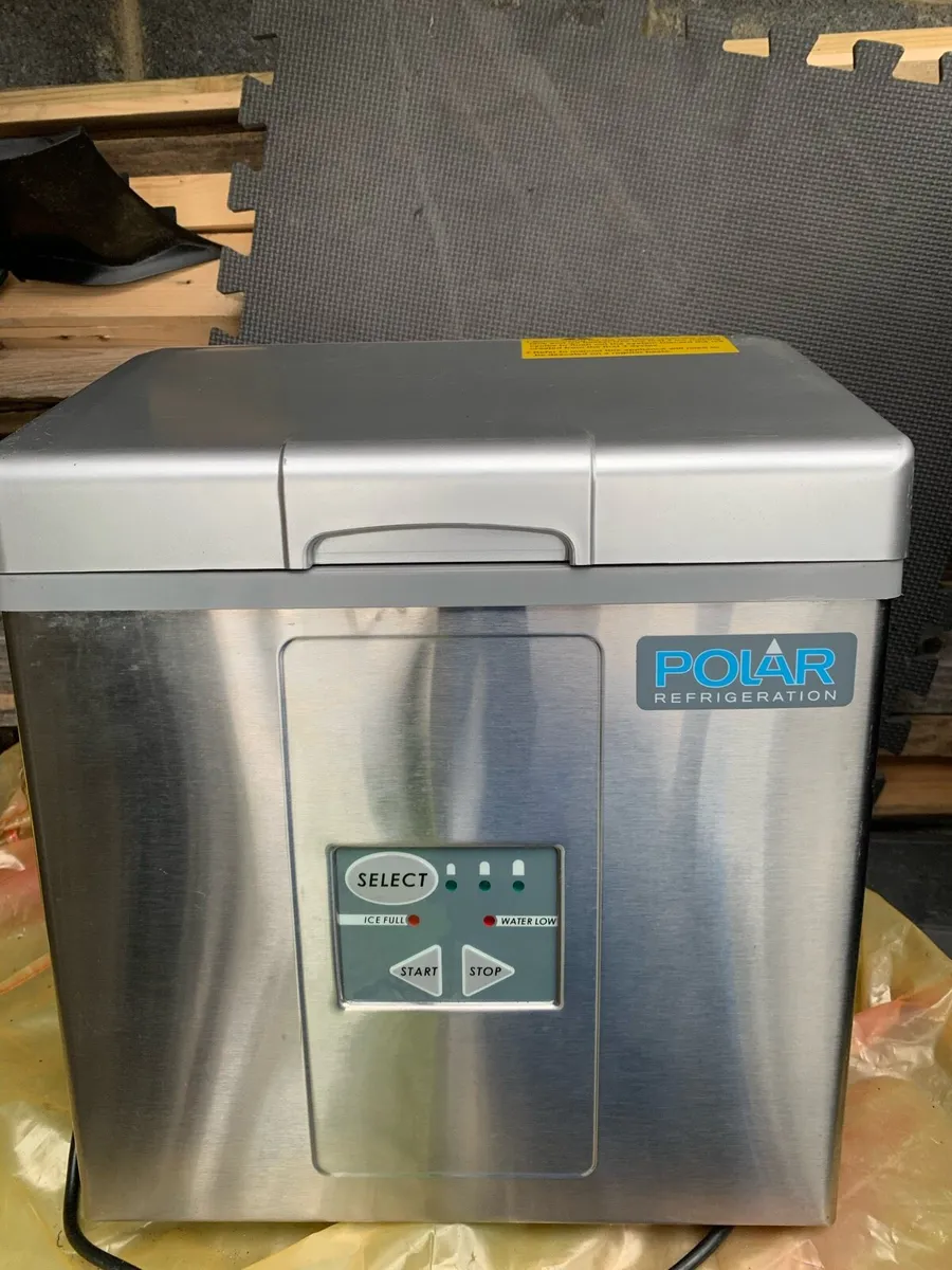 Ice machine - Image 1