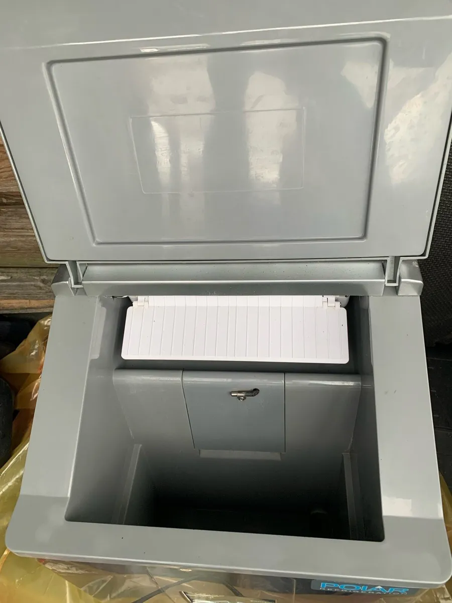 Ice machine - Image 2