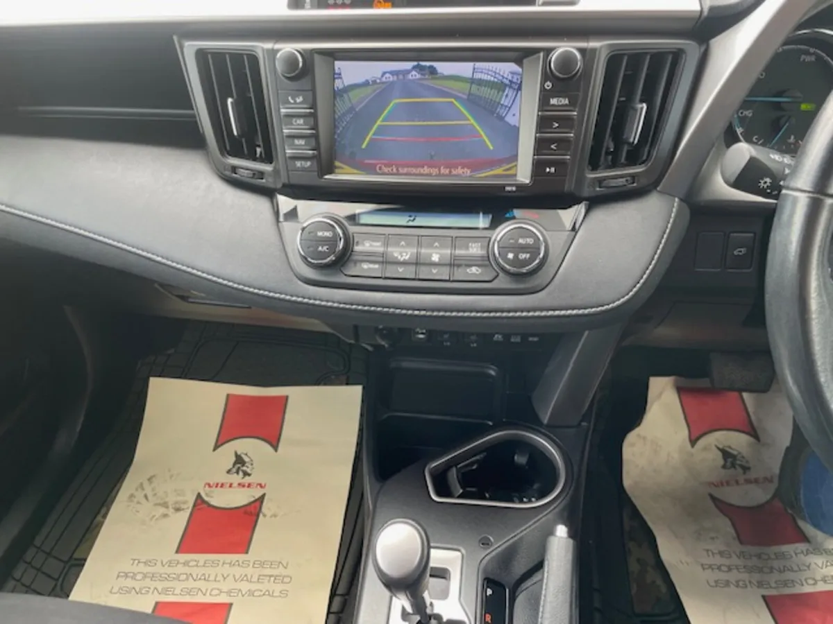 Toyota RAV4 2.5 vvti HyBrid - Image 4