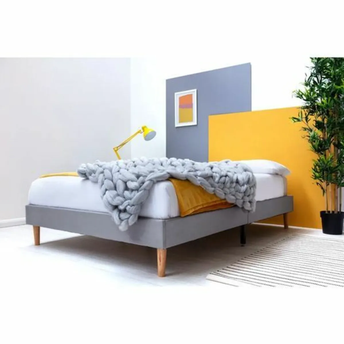 Dominick Upholstered Platform Bed - Image 4