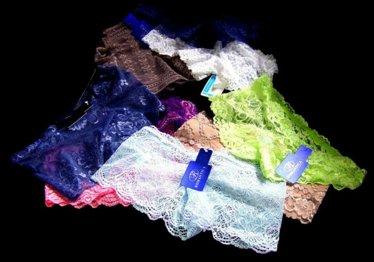 7 Pairs BNWT Harrods Lace Shorts - Image 3