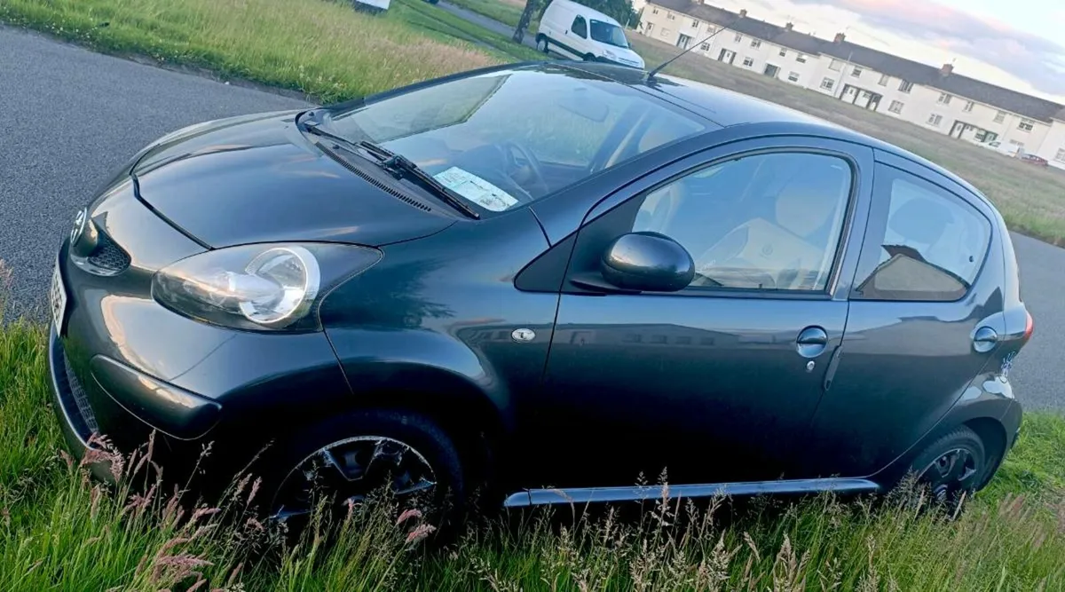 Toyota aygo NCT 02/26 69k mls - Image 4