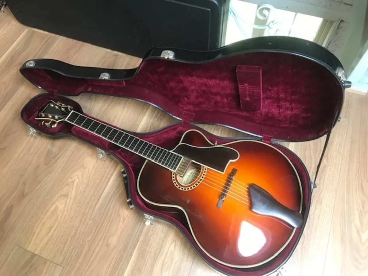 Rare Archtop Guitar Eastman  AR804CE & hard case - Image 1