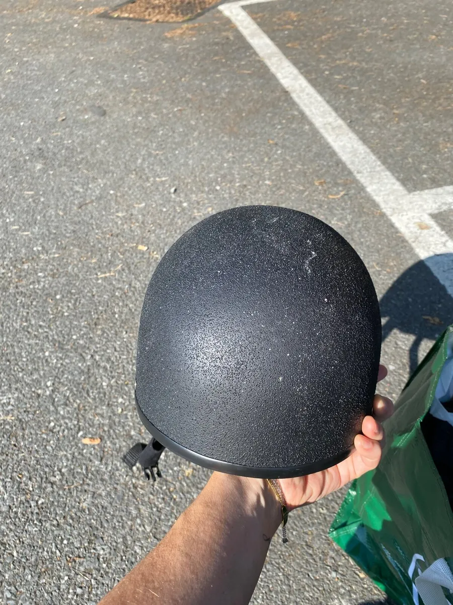 Riding gear - Image 2