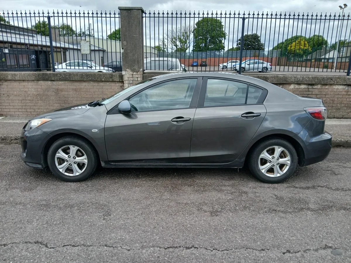 Mazda Mazda3 2012 - Image 2