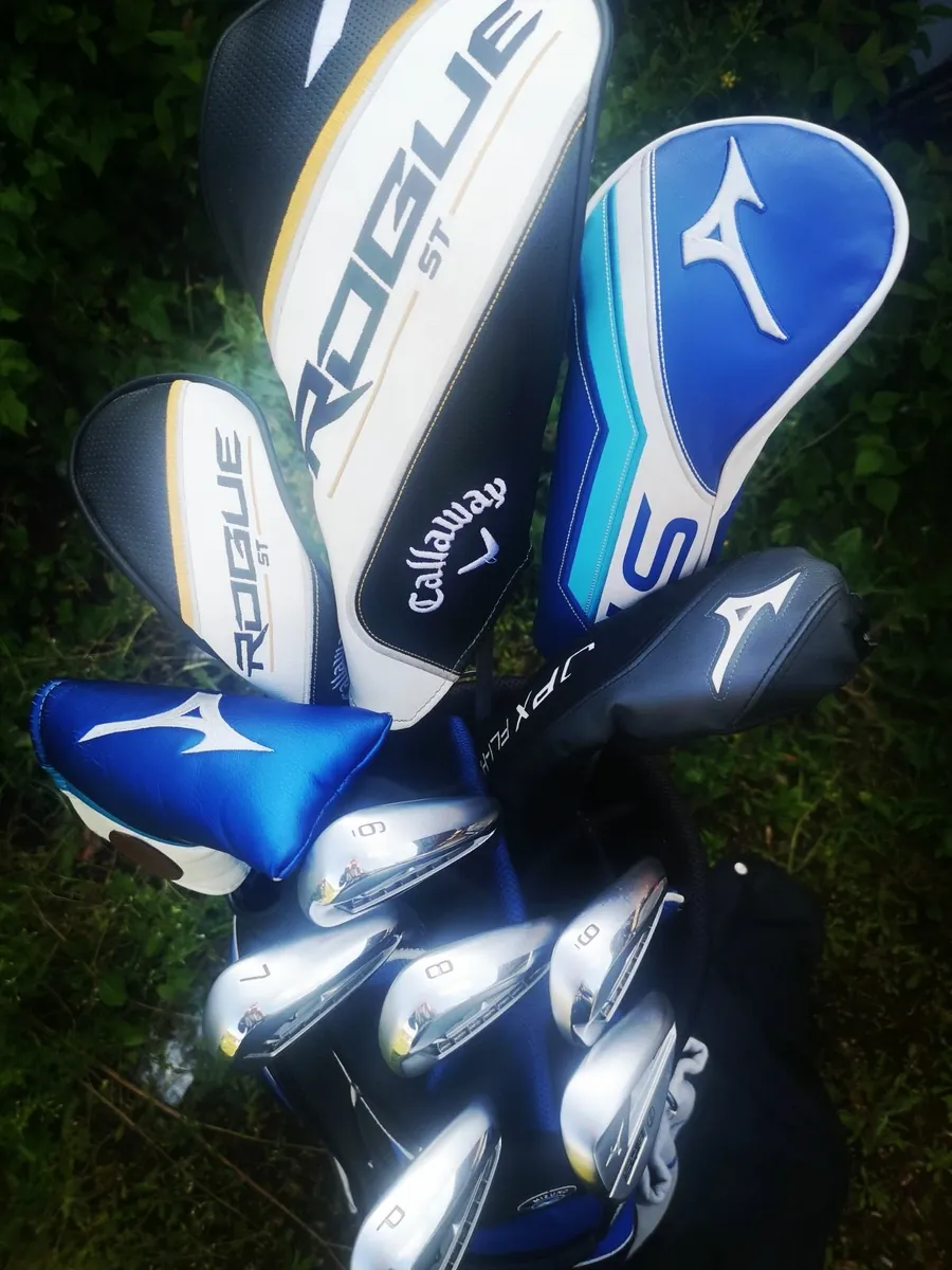 Set of Golf Clubs - Image 1