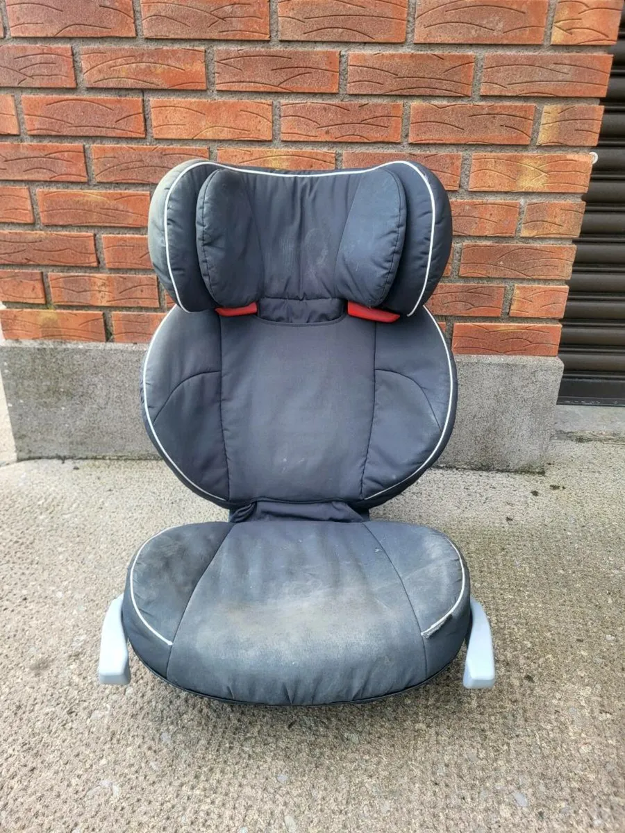 Car seats - Image 2