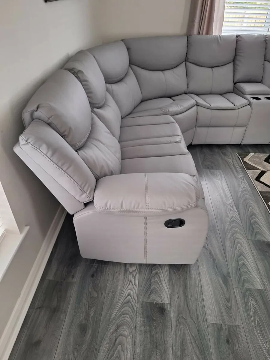 Valeria leather Couch 3/2 - Image 2