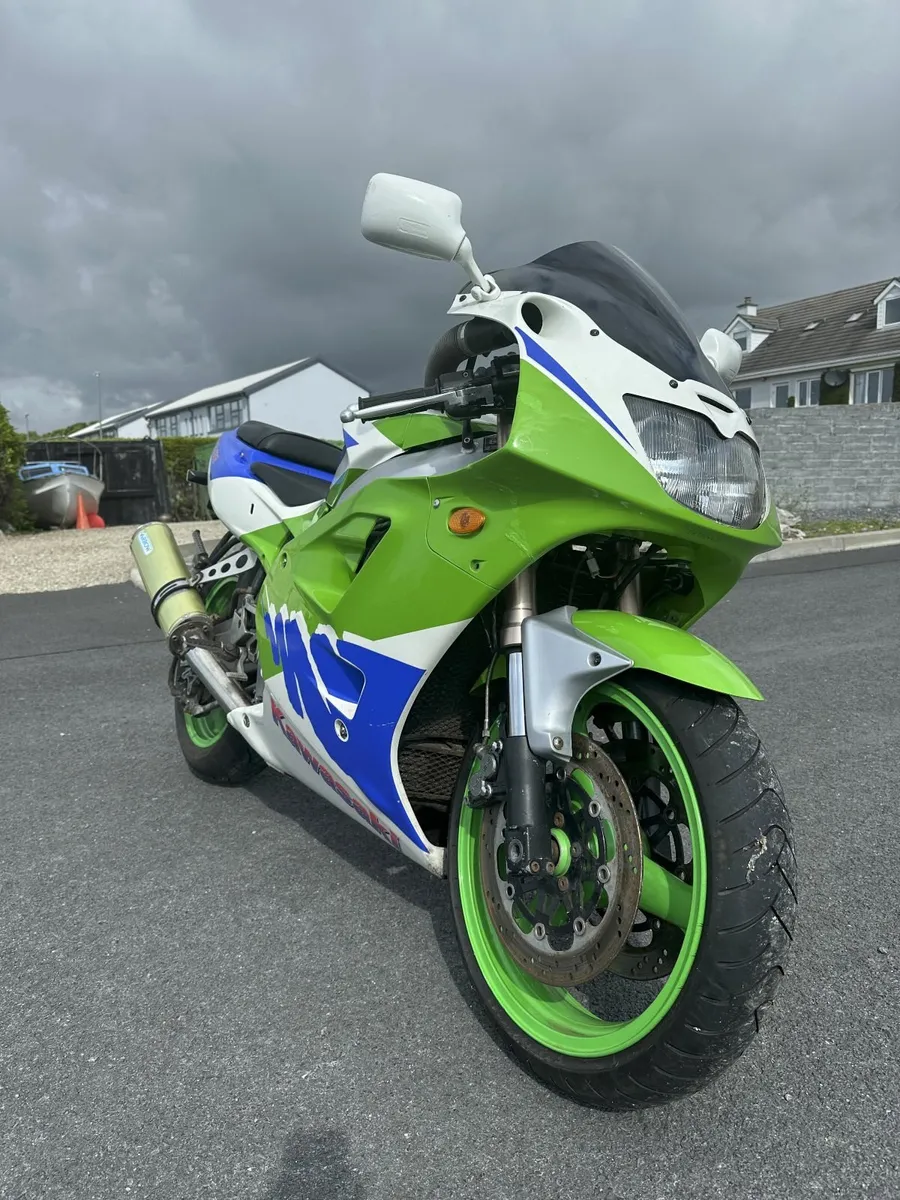 Kawasaki zxr 400 1994 - Image 3