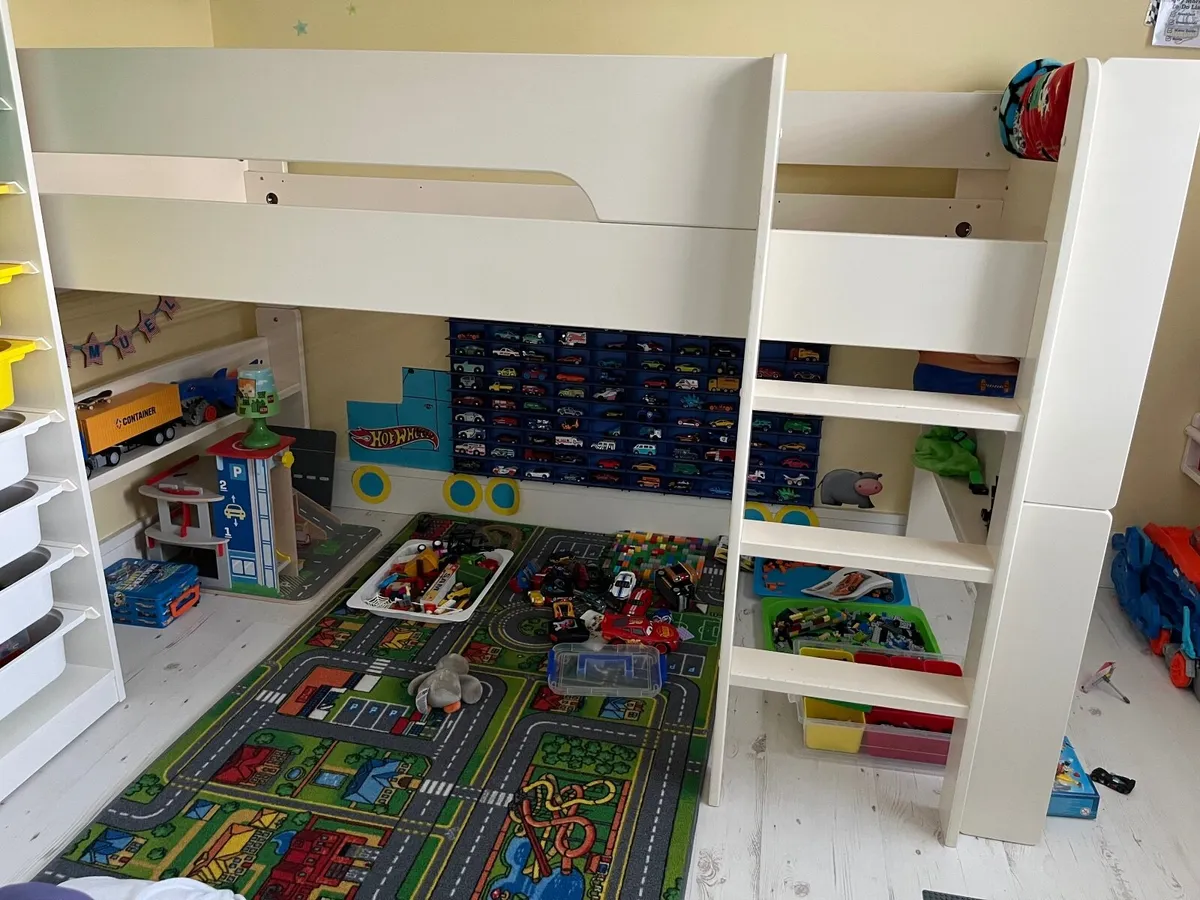 Kids bed - Image 2