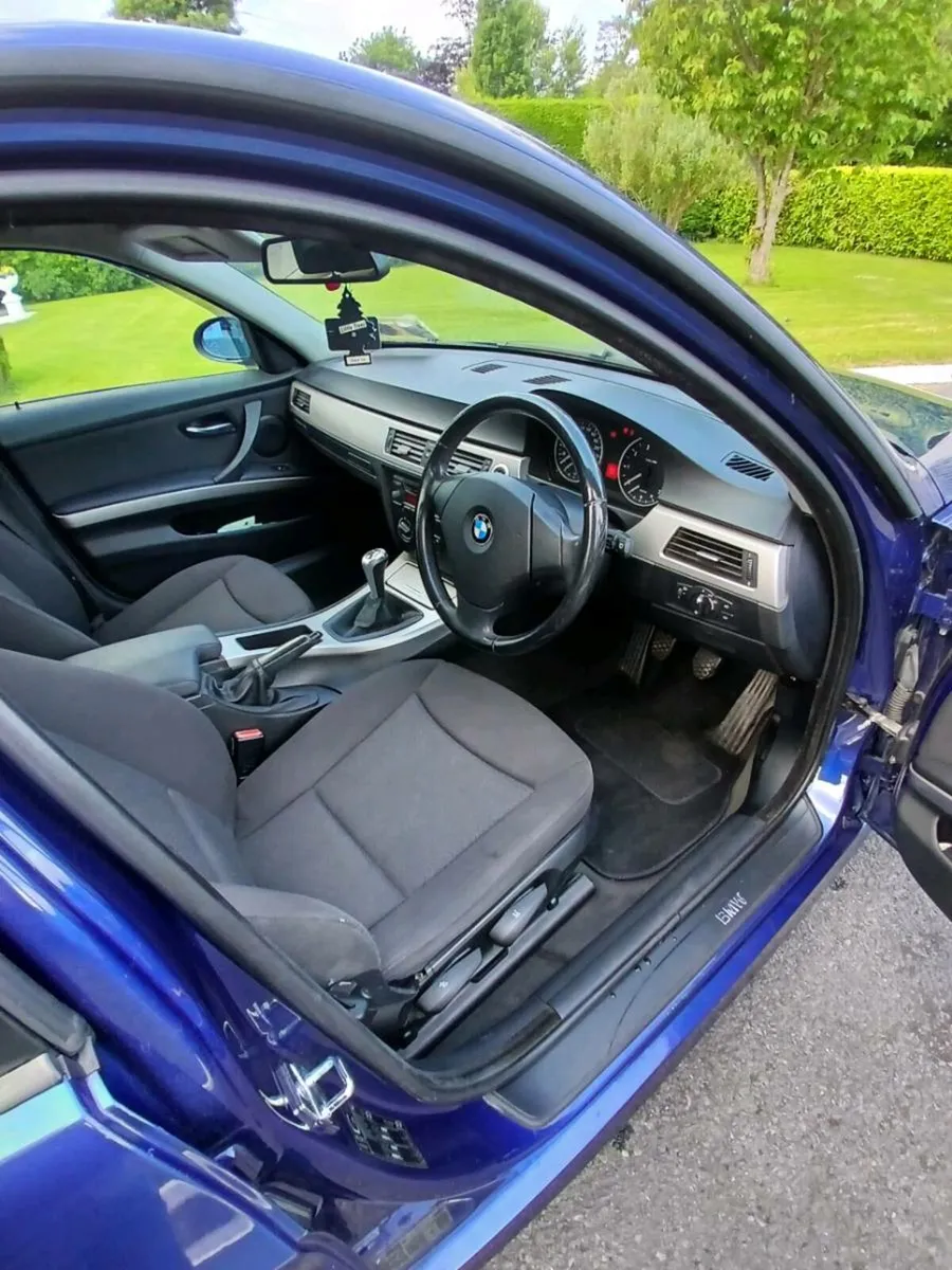 Bmw e90 - Image 4