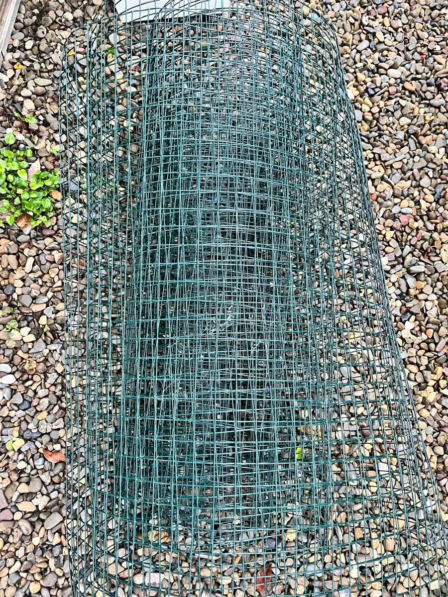 Metal mesh only €10 Still available - Image 4