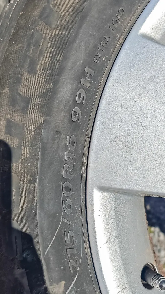 Diamondback tyre wheels 215/60r16 XL with alloy - Image 2