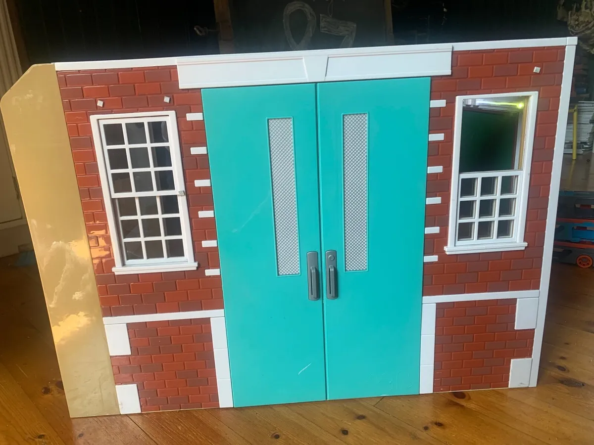 Our Generation Toy School House - Image 3