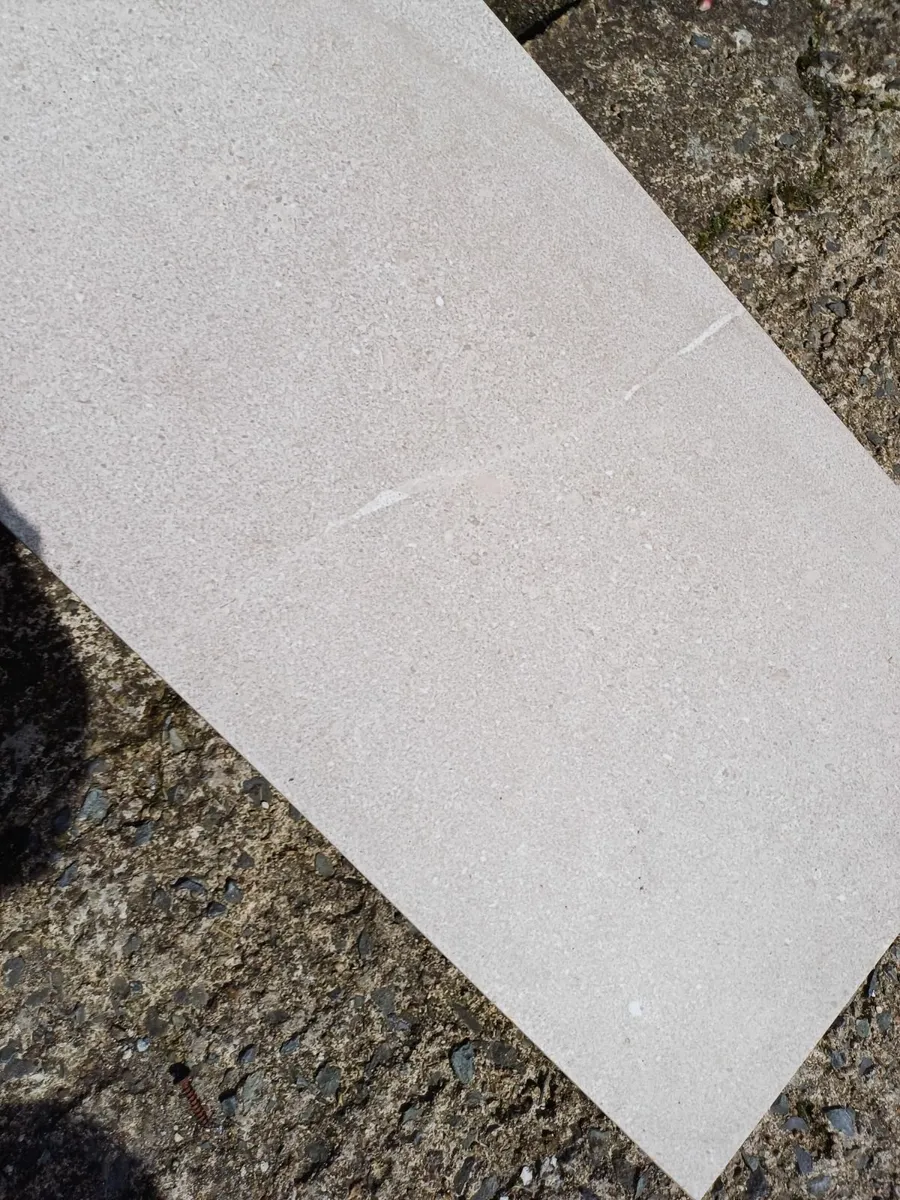 Floor tiles - Image 2