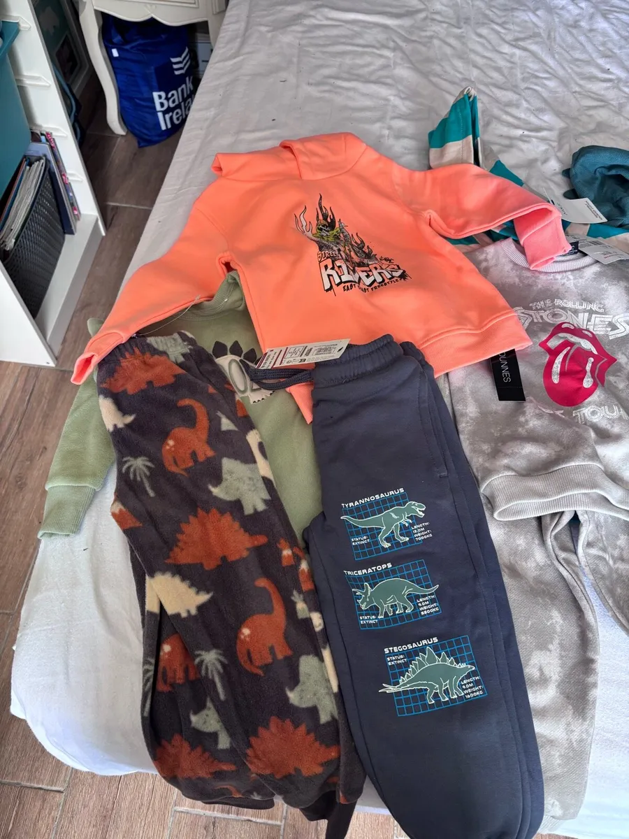 2/3 Year Boys Bundle Postage included - Image 3
