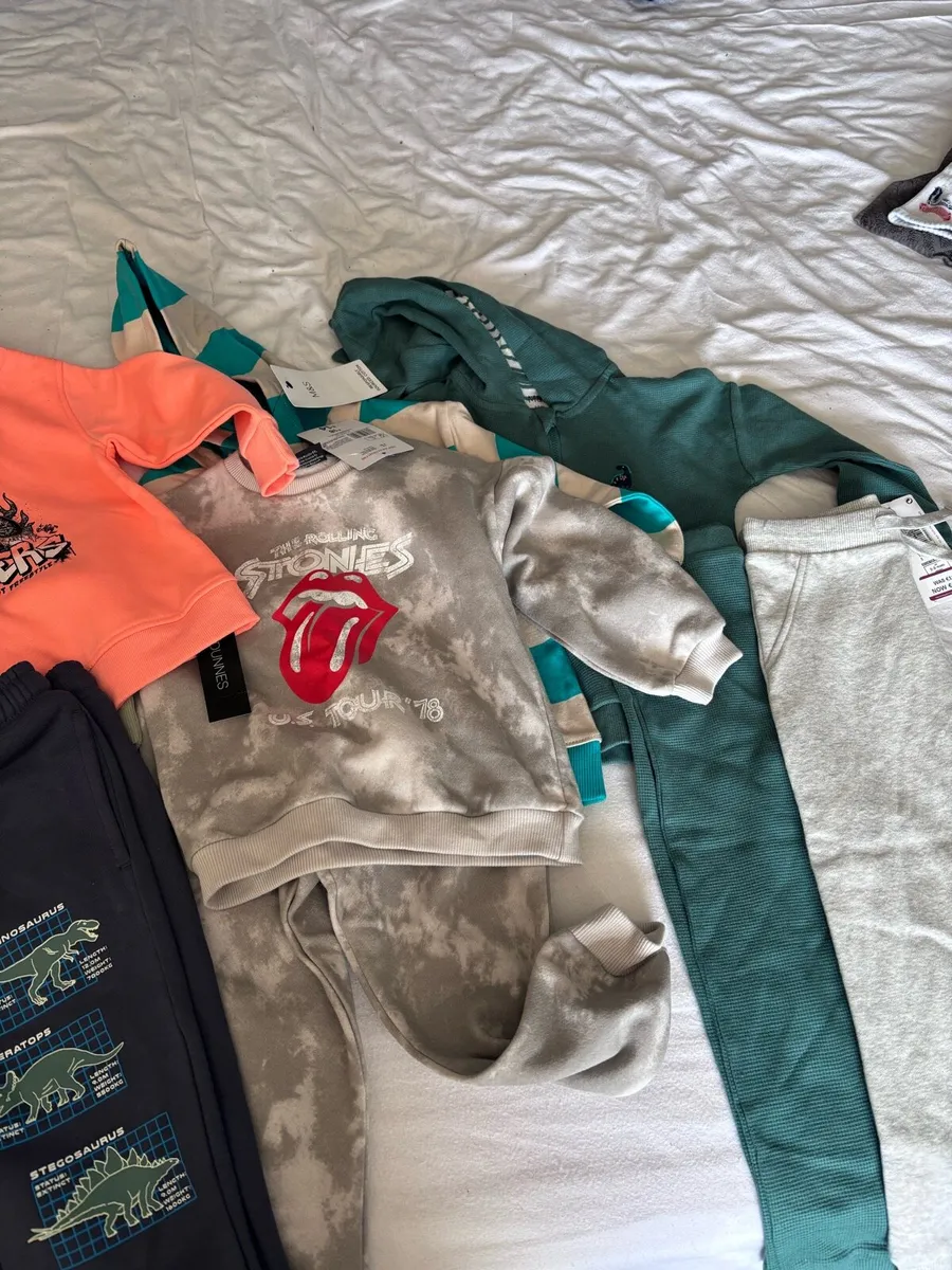 2/3 Year Boys Bundle Postage included - Image 4