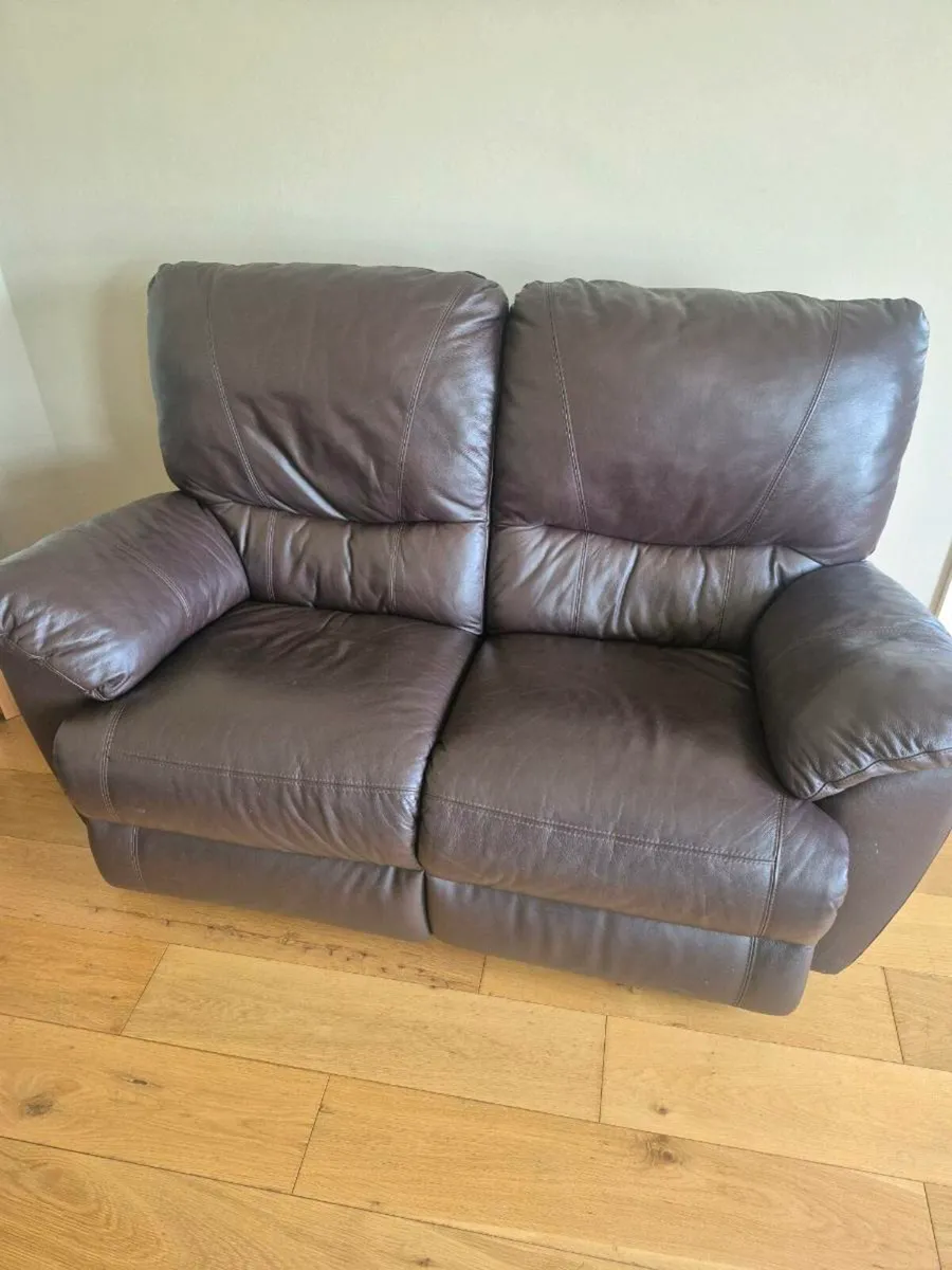 3 + 2 brown leather recliners - Image 4