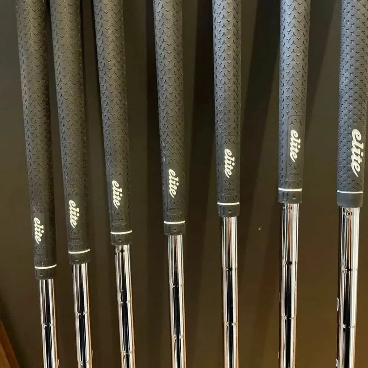 SRIXON ZX7 Iron Set (4-9, P) - Image 3