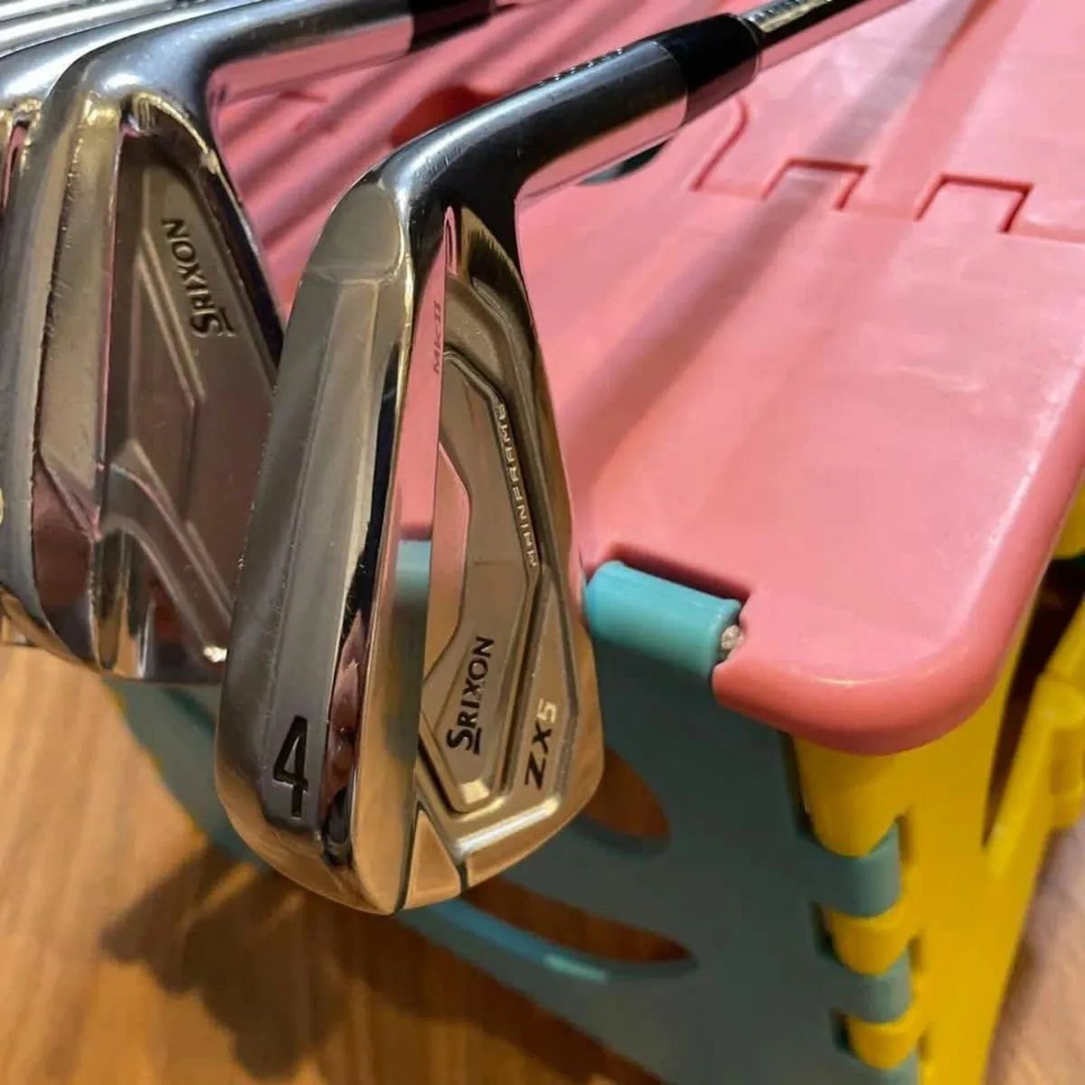 SRIXON ZX7 Iron Set (4-9, P) - Image 4