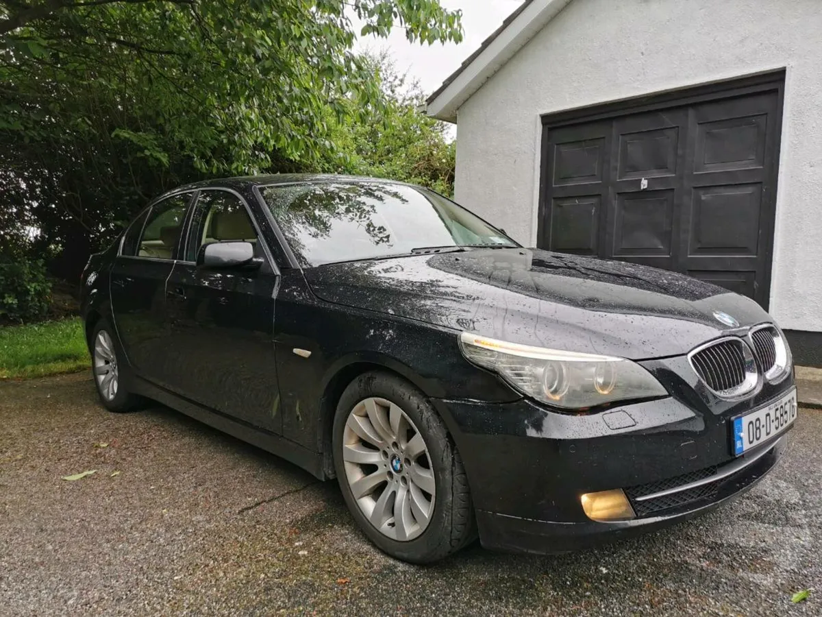 BMW 5 Series - Image 1