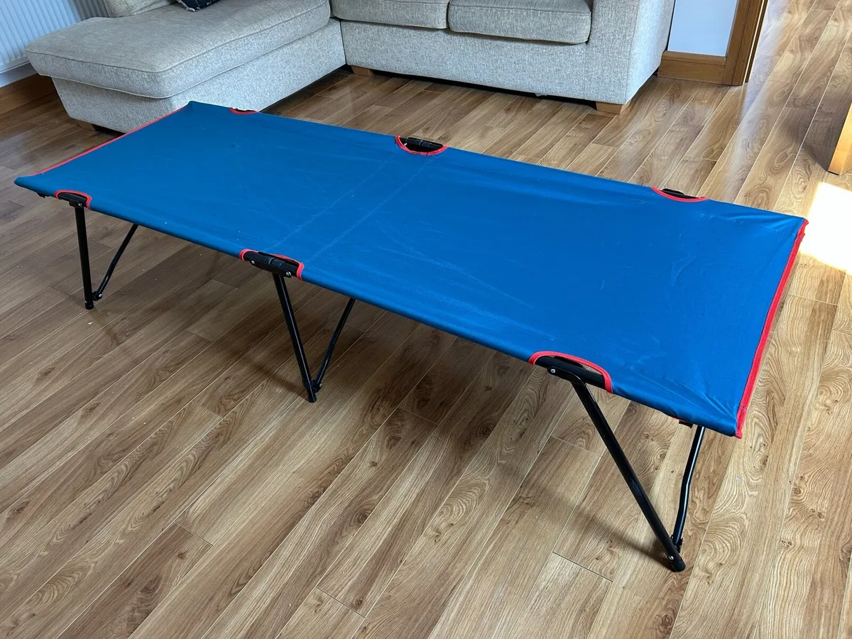 Camp bed - Image 1