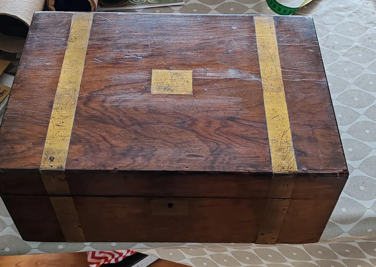 Antique writing box - Image 1