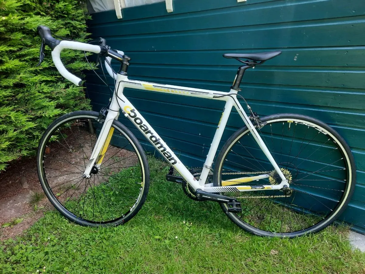 Boardman Sport 22"Road Bike - Image 1