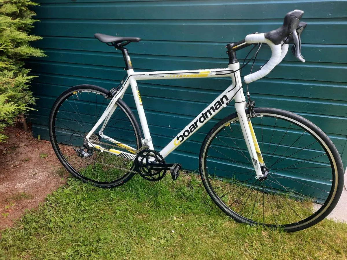 Boardman Sport 22"Road Bike - Image 2